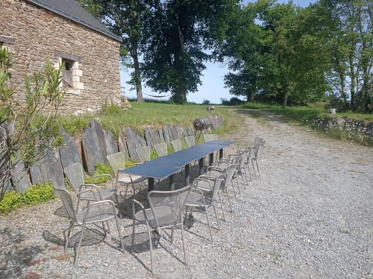 Gite Oust Au Lit Saint-Vincent-sur-Oust Exterior foto